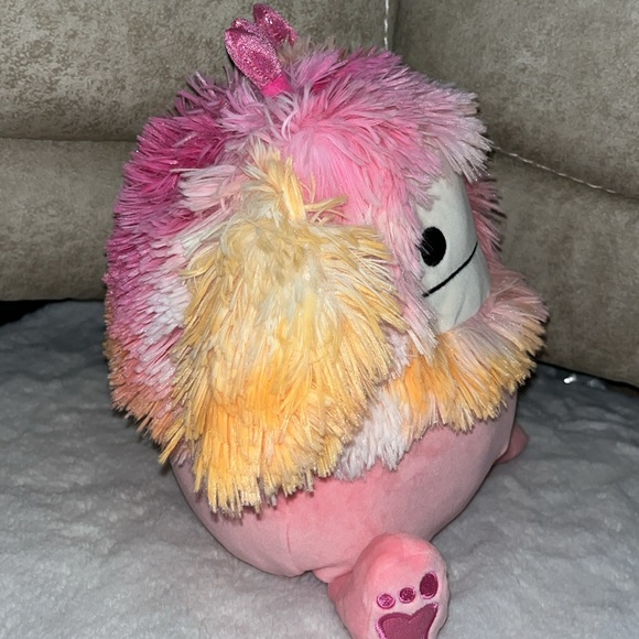 ON HOLD 👣Squishmallows Caparinne Pink Bigfoot Valentine’s 💞Headband HTF NWT 10" - Picture 7 of 9